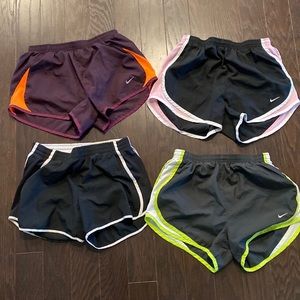Running gym shorts: 4 Nike Size S